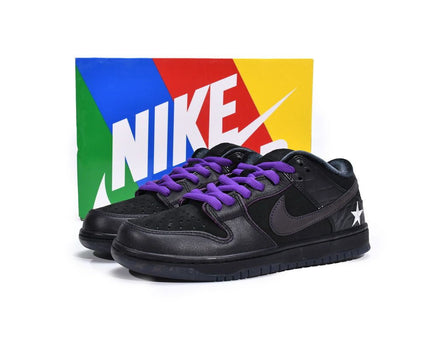 Men's Familia x SB Dunk Low First Avenue Shoes