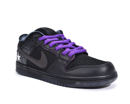 Men's Familia x SB Dunk Low First Avenue Shoes