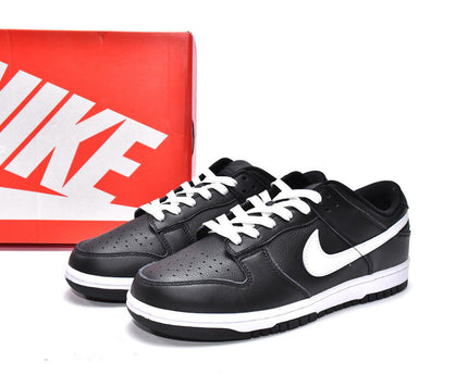 Men's SB Dunk Low Black Panda Shoes