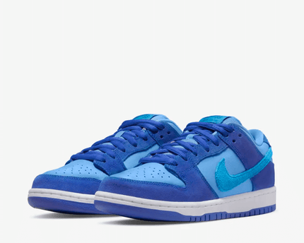 Men's SB Dunk Low Blue Raspberry Shoes