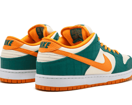 Men's SB Dunk Low Legion Pine Shoes
