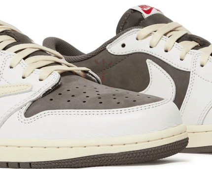Men's Air Jordan 1 Low OG x Travis Scott Reverse Mocha Shoes