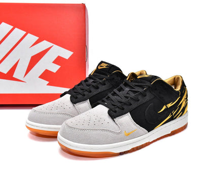 Men's SB Dunk Low God Of Wealth Shoes