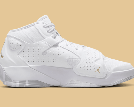 Men's Air Jordan Zion 2 White Metallic Gold Shoes