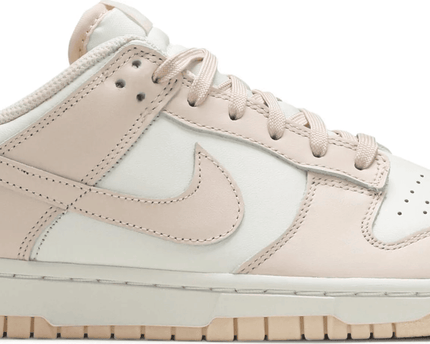Men's SB Dunk Low Orange Pearl Shoes