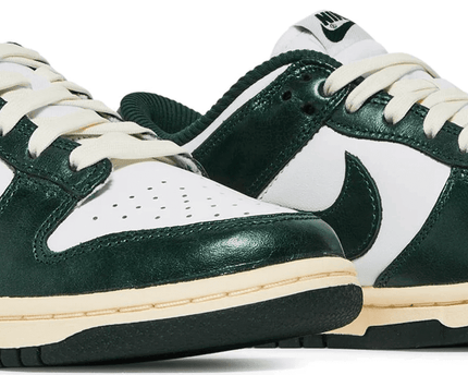 Men's SB Dunk Low Vintage Green Shoes
