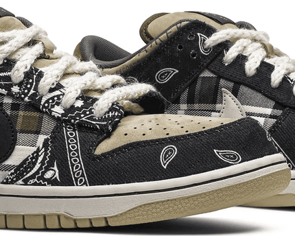 Men's SB Dunk Low x Travis Scott PRM QS Cactus Jack Shoes