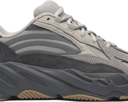 Men's Yeezy Boost 700 V2 Tephra Shoes