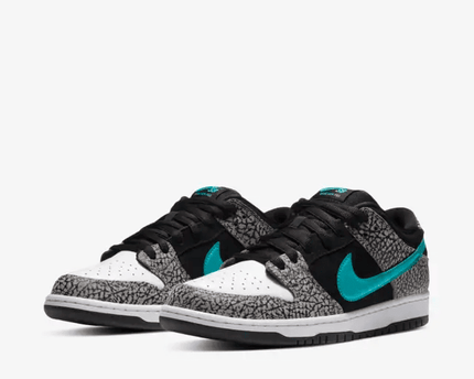 Men's SB Dunk Low Clear Jade Shoes