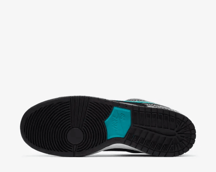 Men's SB Dunk Low Clear Jade Shoes