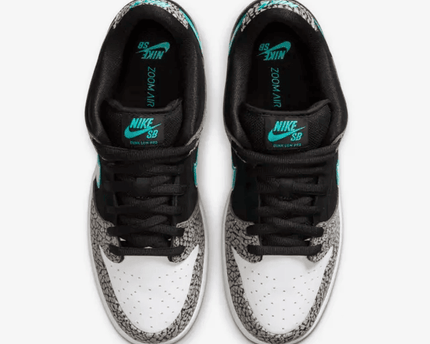 Men's SB Dunk Low Clear Jade Shoes