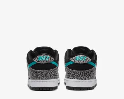 Men's SB Dunk Low Clear Jade Shoes