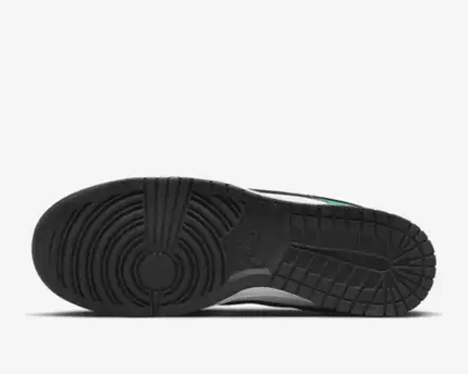 Men's Dunk Low SE Stadium Green Shoes