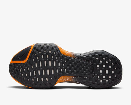Men's Invincible 3 Oatmeal Shoes