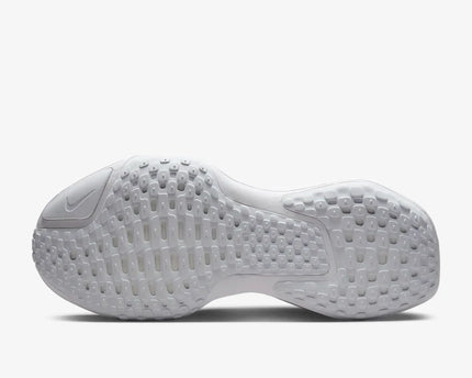 Men's Invincible 3 White Shoes