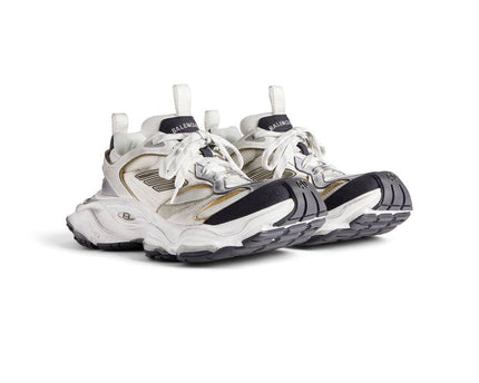 Men's Cargo Sneaker In White Grey