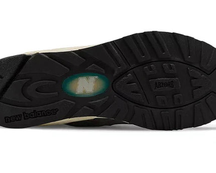 Men's New Balance 990v2 Grey Multi Shoes