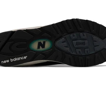 Men's New Balance 990v2 Navy Shoes
