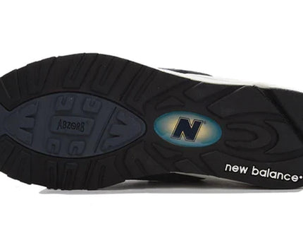 Men's New Balance 990v2 Navy White Shoes