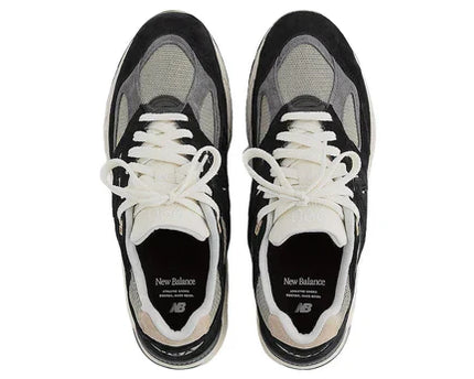 Men's New Balance Teddy Santis x 990v2 Black Shoes