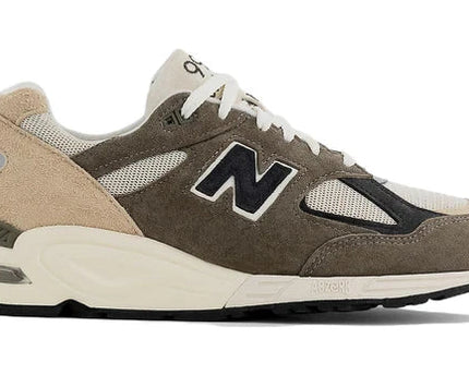 Men's New Balance Teddy Santis x 990v2 Grey Shoes