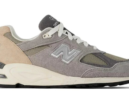 Men's New Balance Teddy Santis x 990v2 Marblehead Shoes