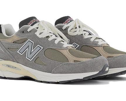 Men's New Balance Teddy Santis x 990v3 Marblehead Shoes