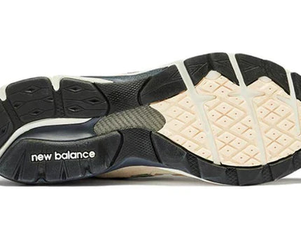 Men's New Balance Teddy Santis x 990v3 Moonbeam Shoes