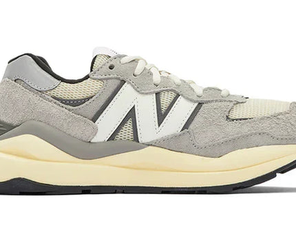 Men's New Balance 57/40 Grey White Black Shoes