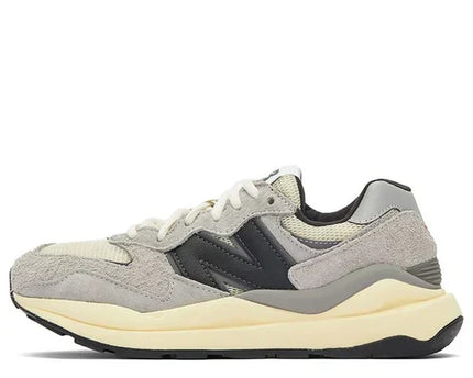 Men's New Balance 57/40 Grey White Black Shoes