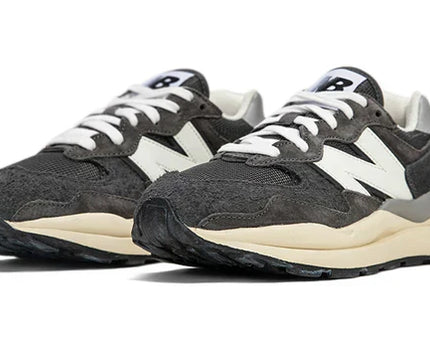 Men's New Balance 57/40 Magnet Sea Salt Shoes