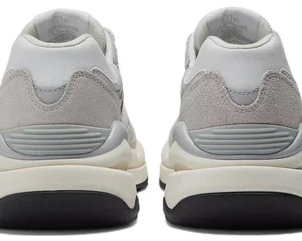 Men's New Balance 57/40 Nimbus Cloud Shoes