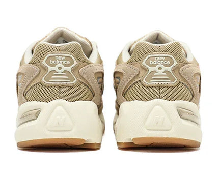 Men's New Balance 725 Cream Shoes