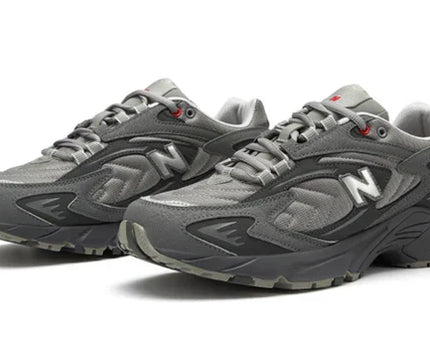 Men's New Balance 725 Dark Grey Shoes