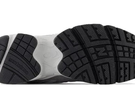 Men's New Balance 725 Grey White Shoes