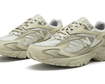 Men's New Balance 725 Low Cut Beige/Brown Shoes