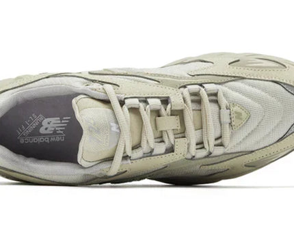 Men's New Balance 725 Low Cut Beige/Brown Shoes