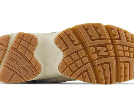 Men's New Balance 725 Marblehead Phantom Shoes