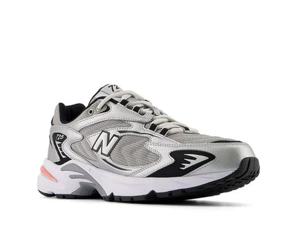 Men's New Balance 725 Metallic Silver Raincloud Shoes