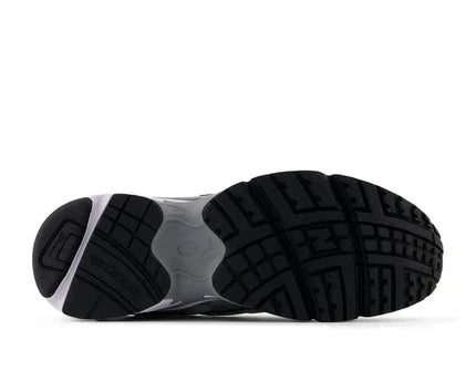 Men's New Balance 725 Metallic Silver Raincloud Shoes