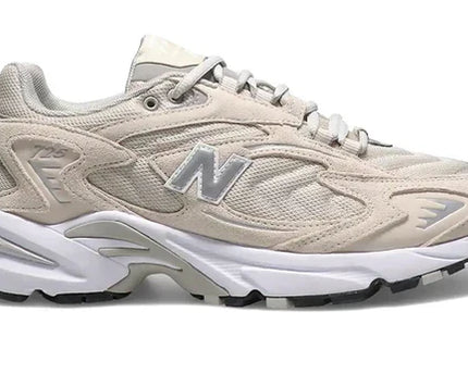 Men's New Balance 725 Moonbeam Shoes