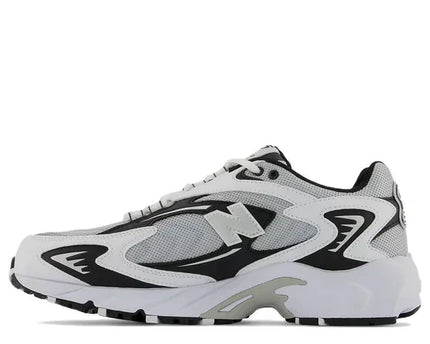Men's New Balance 725 White Black Shoes