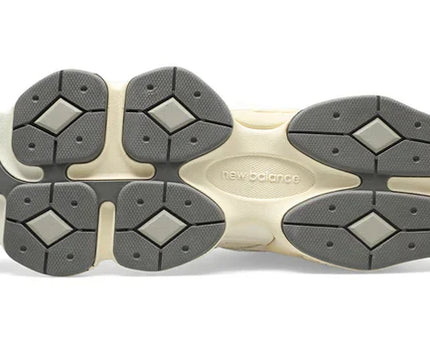 Men's New Balance 9060 Sea Salt Shoes