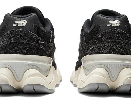 Men's New Balance 9060 Suede Pack - Black Shoes