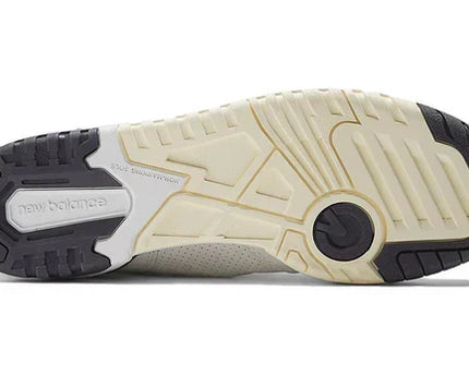Men's New Balance 650R Sea Salt Interstellar Shoes