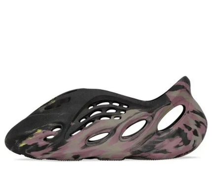 Men's Yeezy Foam Runner MX Carbon Shoes