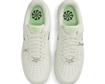 Men's Air Force 1 '07 Sail Liquid Metal Shoes