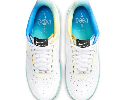 Men's Air Force 1 '07 Unlock Your Space Shoes
