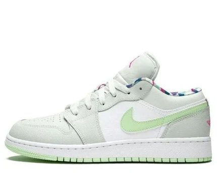 Men's Air Jordan 1 Low 'Barely Grey Spruce' Shoes