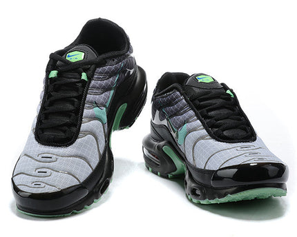 Men's Air Max Plus Green Glow Shoes